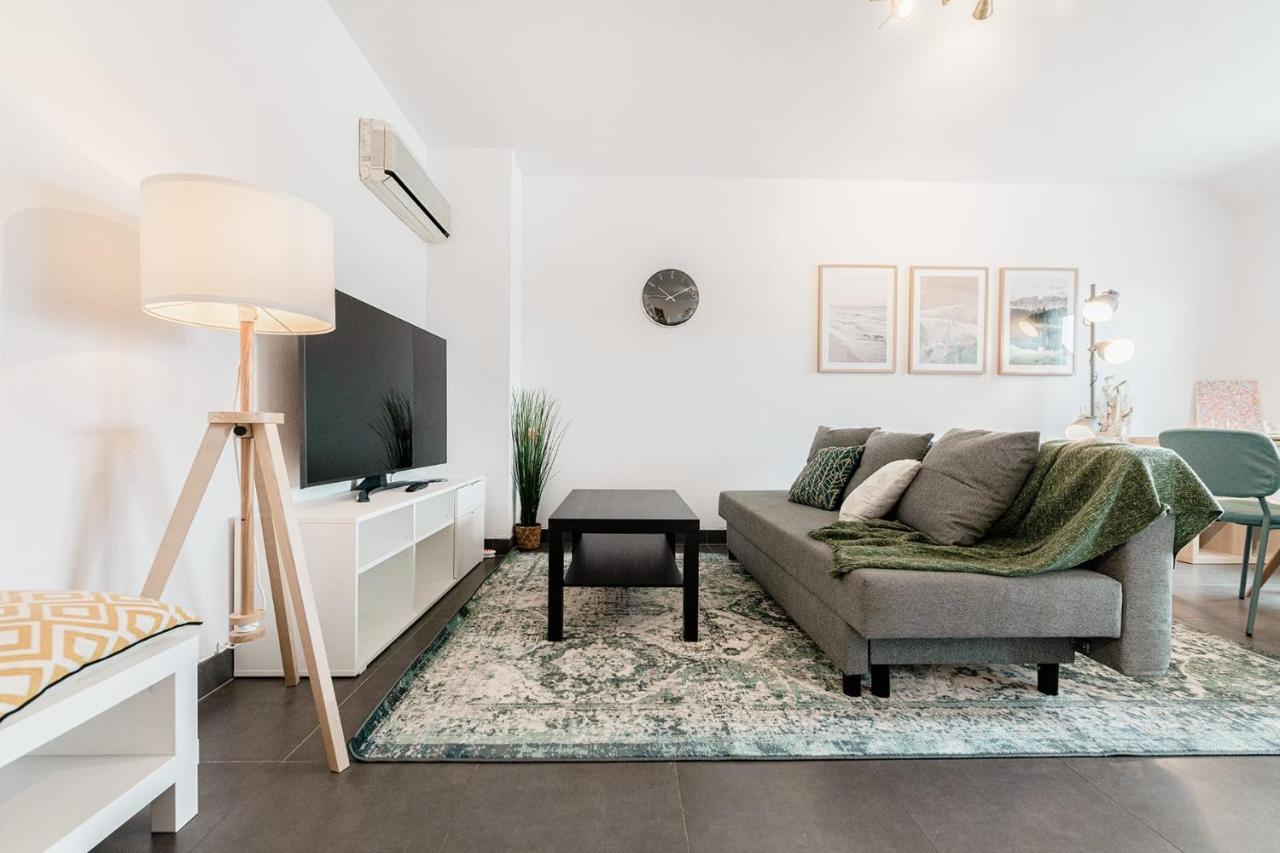 Stylish In Vibrant Bonnevoie Apartment Luxemburg